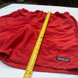 Patagonia baggies red size 34